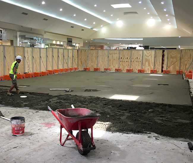Screeding